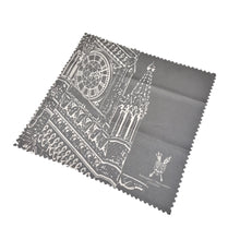 Load image into Gallery viewer, Microfiber cloth | Chiffon en microfibre