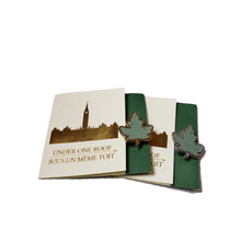 Charger l'image dans la galerie, Broche en cuivre (Feuille d'érable) | Copper brooch (Maple leaf)