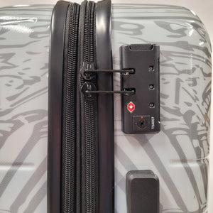 Carry-on suitcase | Valise de cabine