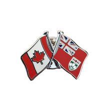 Load image into Gallery viewer, Pin (Crossed flags. Modern) | Épinglette (Drapeaux croisés. Moderne)
