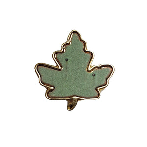 Broche en cuivre (Feuille d'érable) | Copper brooch (Maple leaf)